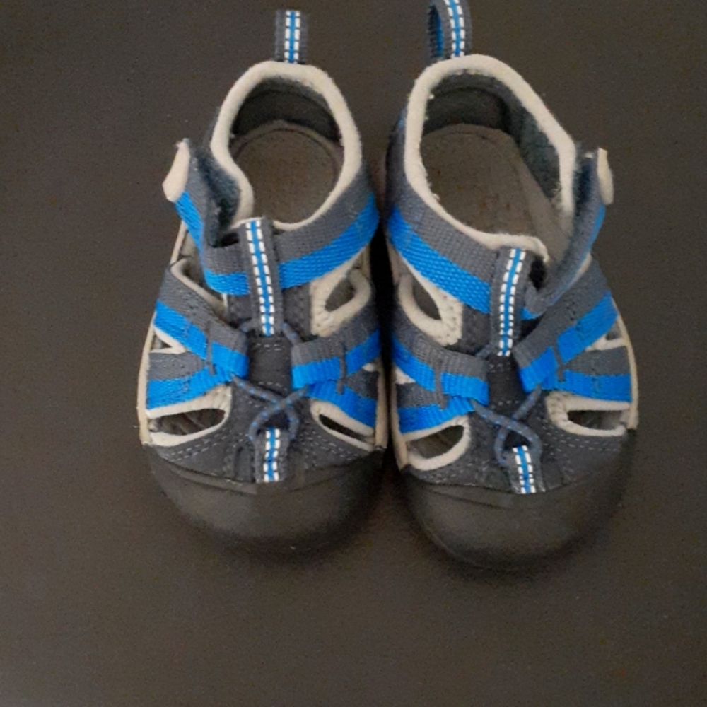 Keen baby boy shoes
